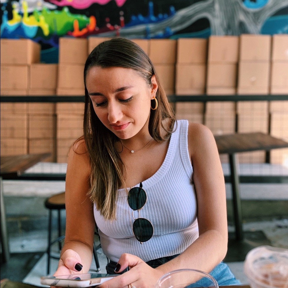 Meet your Posher, Nicky